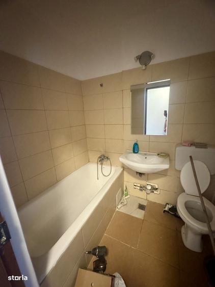 Apartament cu 3 camere în Giulești