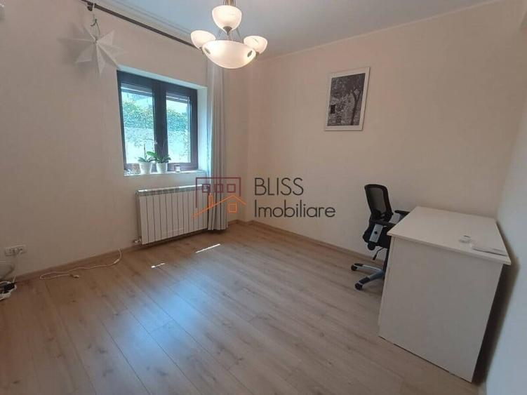 Casă cu 5 camere cu Garaj în Pipera