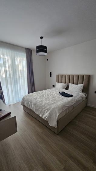 Apartament modern, suprafata utila 75 mp + 82mp terasa, cu 2 locuri  de parcare - 4
