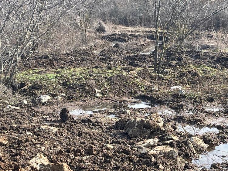 Teren agricol intravilan de 1069 mp, în Central