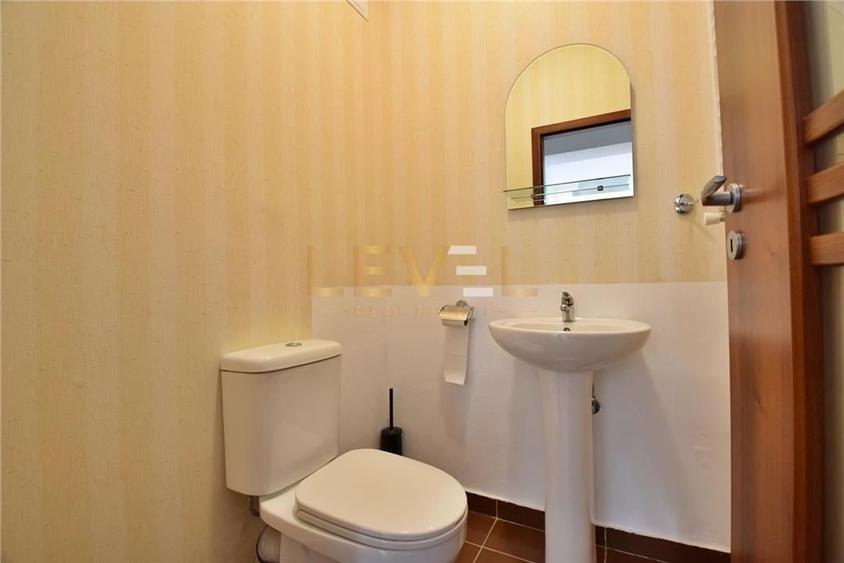 Apartament cu 3 camere decomandat, mobilat în Herăstrău