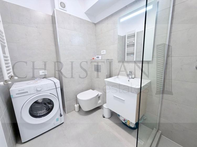 Apartament cu 2 camere decomandat, mobilat în Păcii