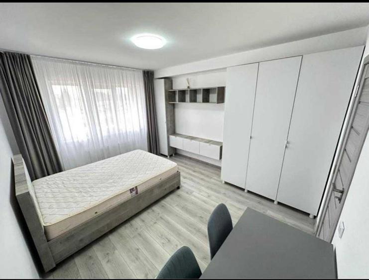 Garsonieră semidecomandată în Progresul
