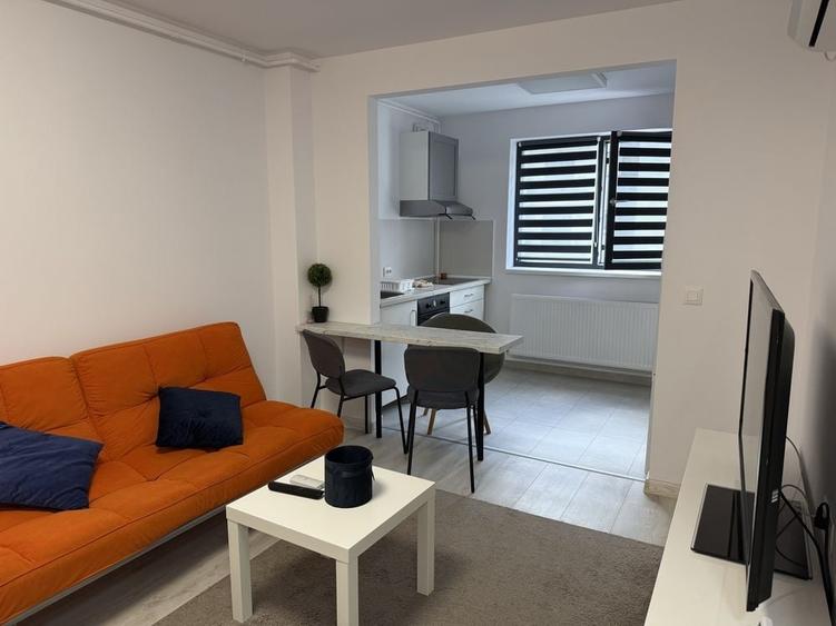 Inchiriez apartament 2 camere + loc parcare Hils Pallady - 1
