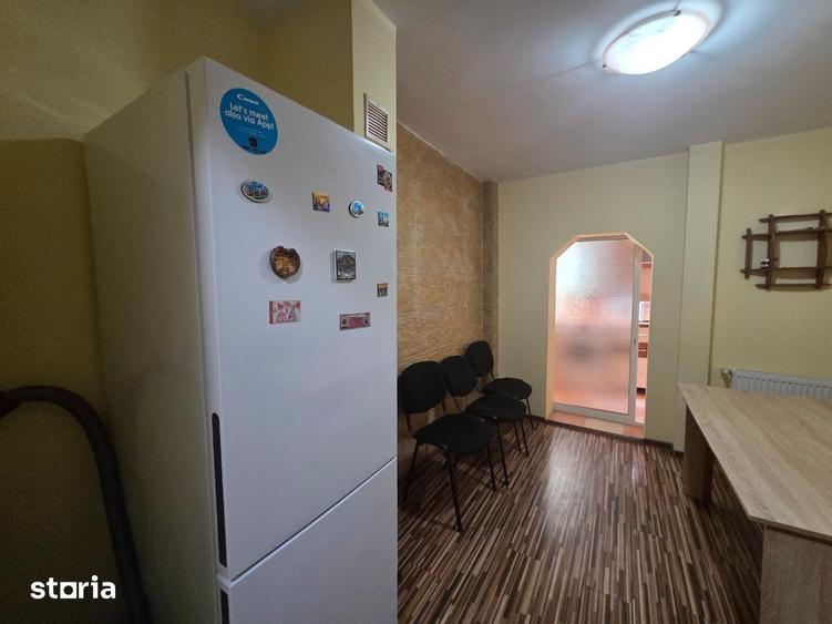 Apartament cu 3 camere decomandat în Mircea cel Bătrân