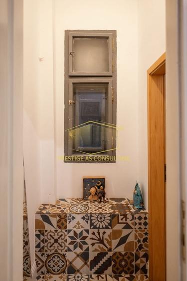 Apartament cu 3 camere circular, mobilat în Ultracentral