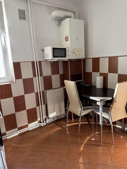 Apartament cu 2 camere decomandat în Alexandru cel Bun