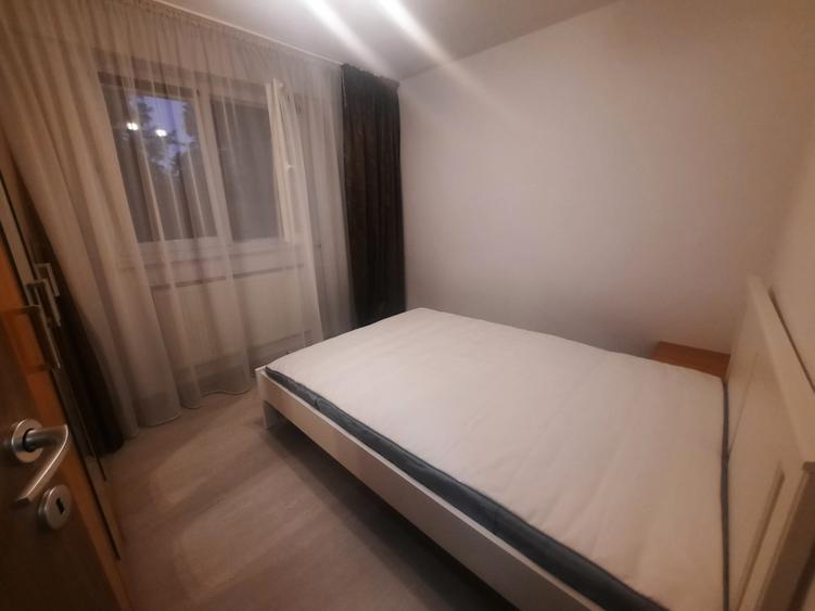 Apartament cu 2 camere decomandat în Drumul Taberei