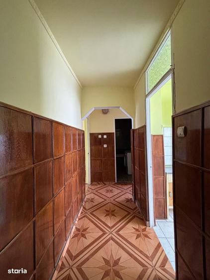 Apartament cu 2 camere decomandat în Lazaret