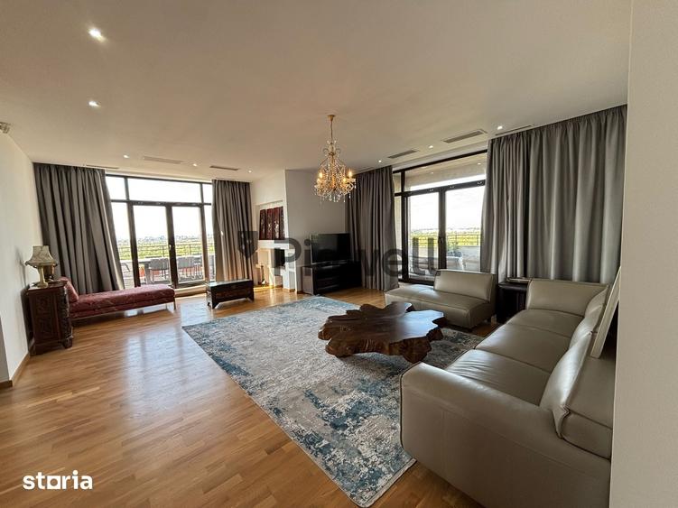 Apartament cu 4 camere în Băneasa