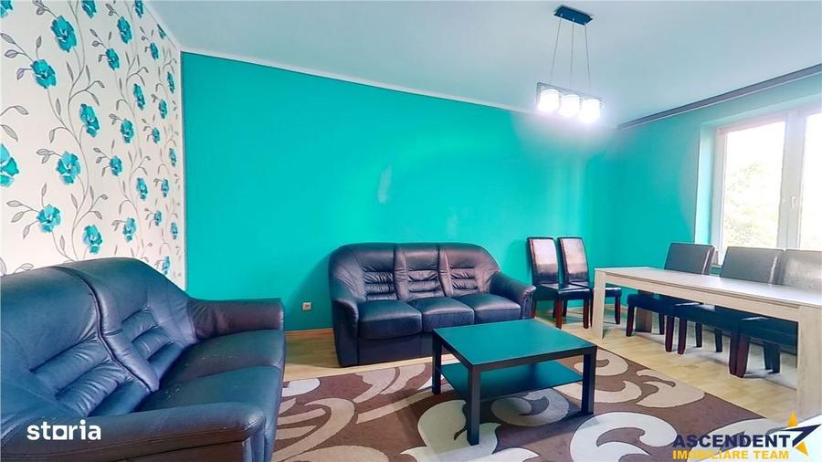 Apartament cu 3 camere decomandat în Est
