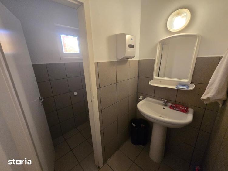 Casa individuala 3 nivele, 12 camere, 6 bai, 10 parcare, Lipovei - 15