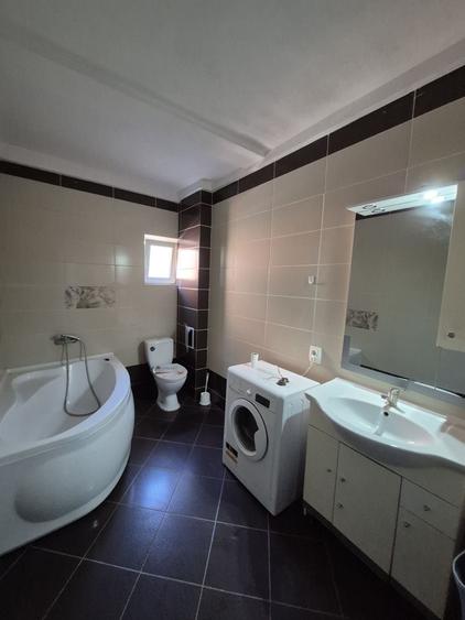 Apartament cu 2 camere decomandat în Centrul Istoric
