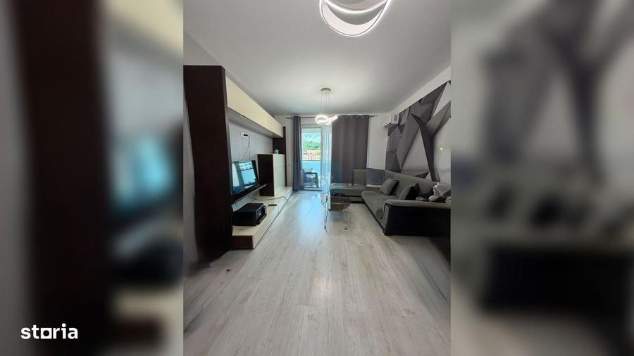 Apartament cu 2 camere semidecomandat în Horea