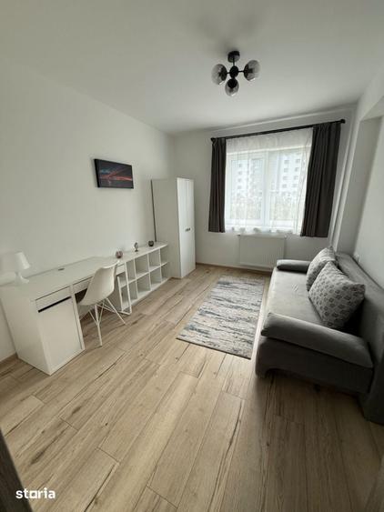 Apartament cu 3 camere în Tractorul