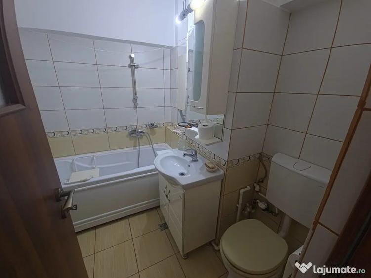 Apartament cu 2 camere decomandat în Tomis II