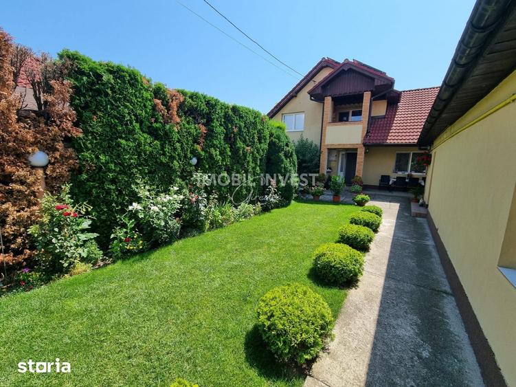 Casă cu 6 camere cu Teren 715 Mp în Cetate