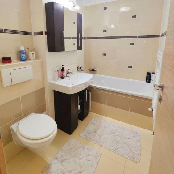 Apartament cu 4 camere decomandat, mobilat în Zorilor