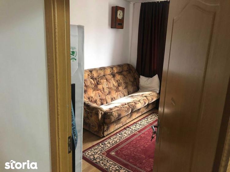 Apartament cu 3 camere decomandat în Ultracentral