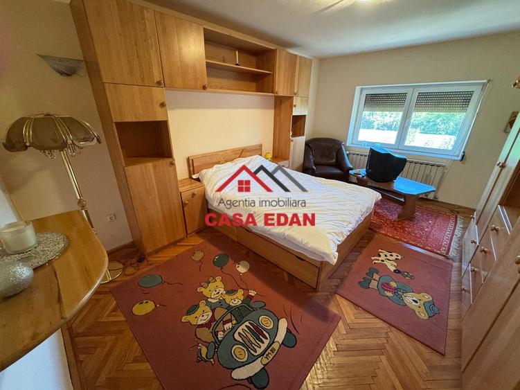 Casă individuală cu 4 camere cu Teren 243 Mp în Breaza