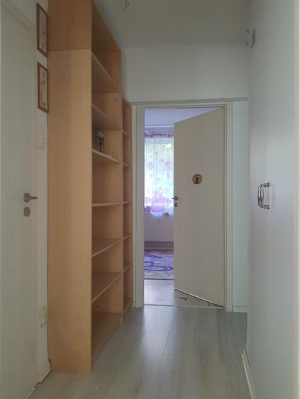 Apartament 3 camere, et 2/10, parcare, piata Unirii - 9