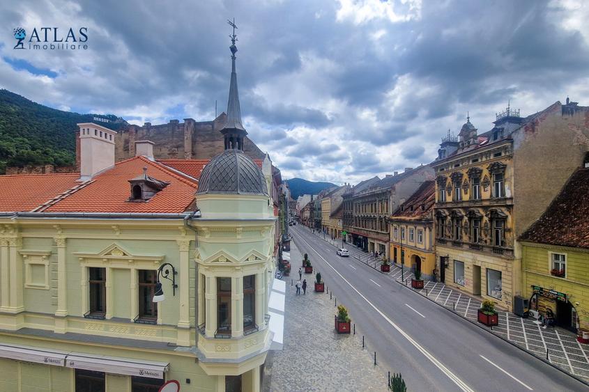 Apartament cu 2 camere decomandat în Centrul Istoric