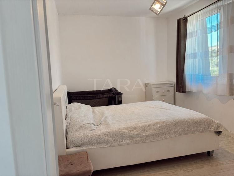 Apartament cu 3 camere, mobilat în Chinteni