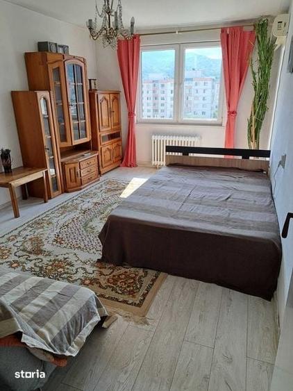 Inchiriez apartament 2 camere - 1
