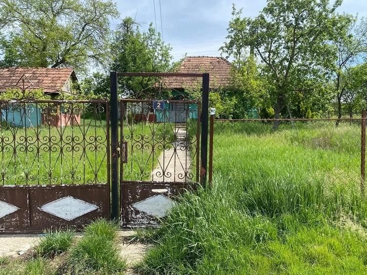 Casă cu 1 camere cu Teren 10 Mp în Geaca