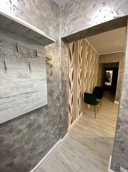 Apartament cu 4 camere semidecomandat, mobilat în Drumul Taberei