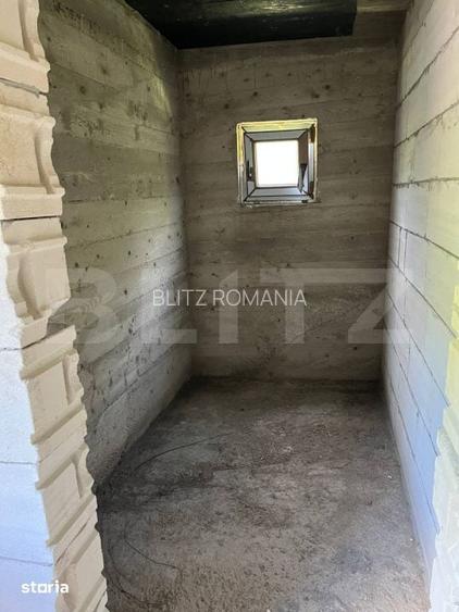 Cabana 5 camere, teren de 1000 mp, Valea Ierii