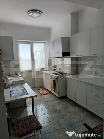 Apartament cu 2 camere decomandat în Ultracentral
