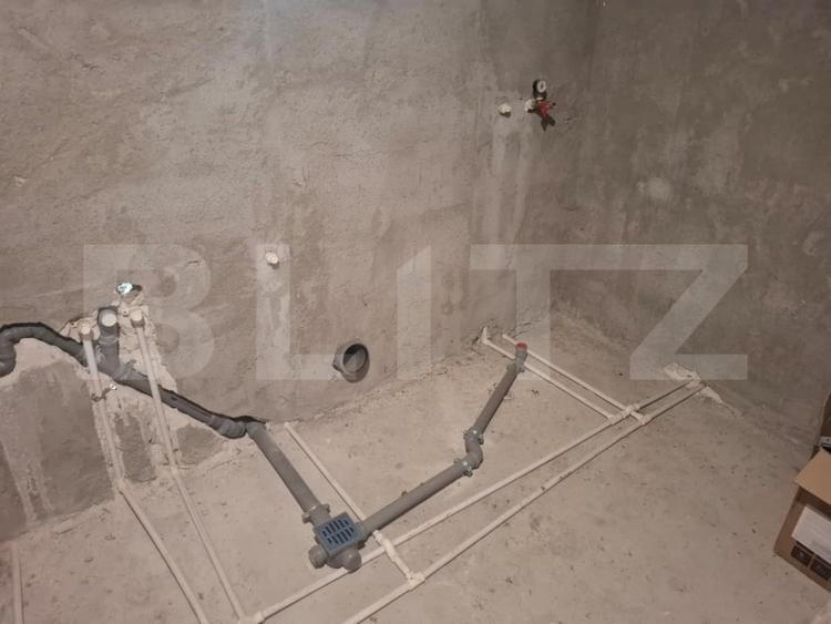 Casă individuală cu 5 camere cu Canalizare în Costeștii din Deal
