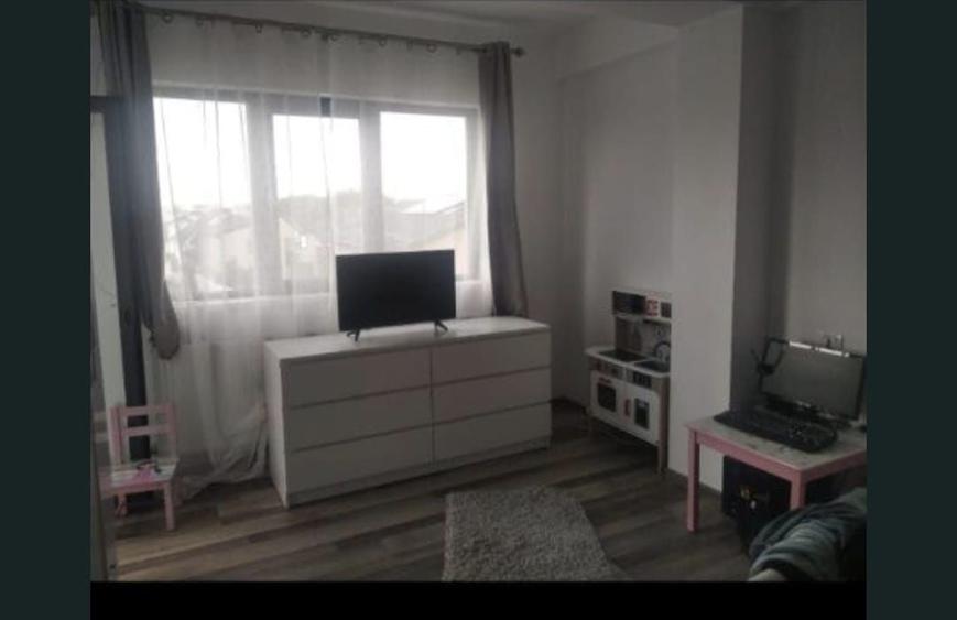 Apartament cu 2 camere decomandat în Făcăi
