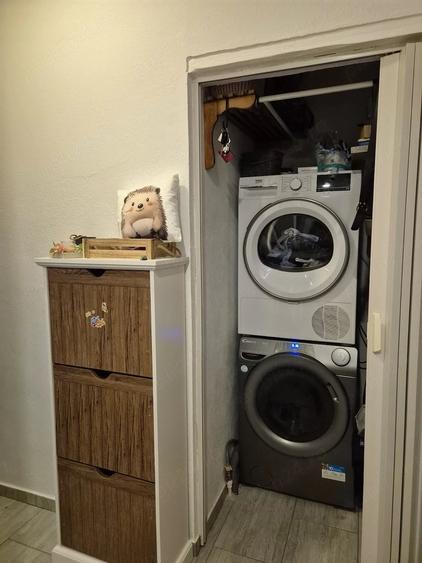 Vand urgent ! Apartament cu 2 camere confort 1 decomandat bloc de caramida - 9