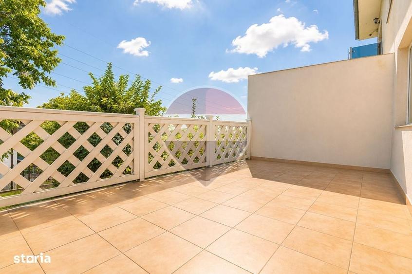 Casă cu 4 camere în Bucium