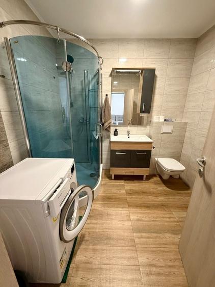 Apartament cu 2 camere semidecomandat, mobilat în Mărăști