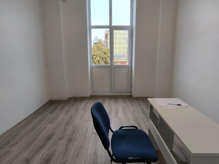 Spațiu comercial, de 809.89001464844 mp, în Ultracentral