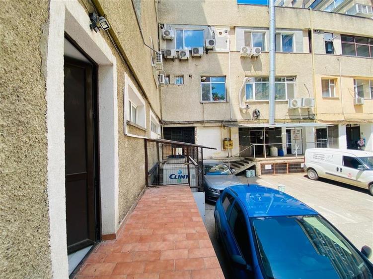 Birou, de 331 mp, în Centru Civic