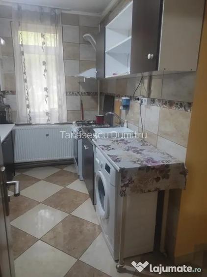 Inchiriez apartament