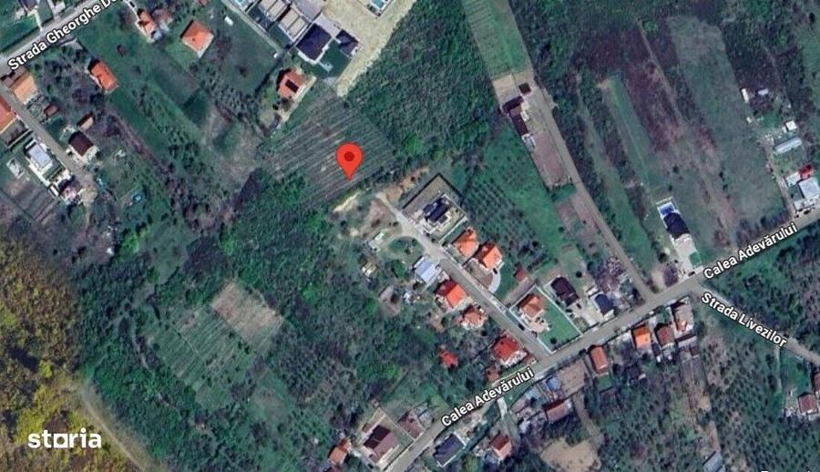 Teren de 3482 mp, în Podgoria