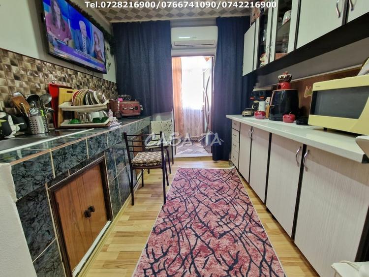 Apartament cu 2 camere decomandat în Central