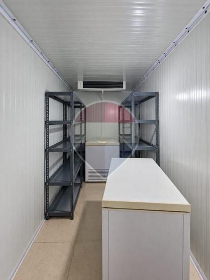 Casă individuală cu 8 camere cu Teren 543 Mp în Central