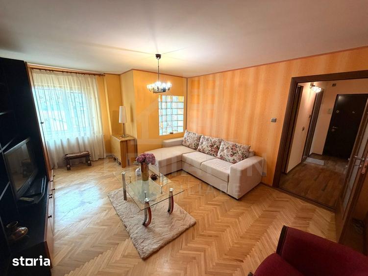 Apartament cu 4 camere în Brazda lui Novac