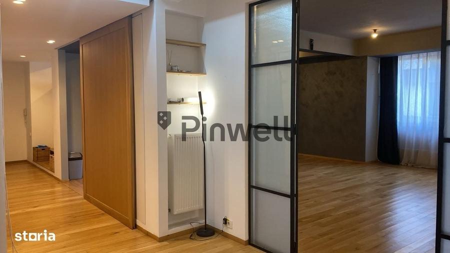 Apartament cu 4 camere în Dacia