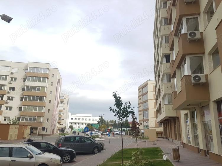 Apartament cu 2 camere semidecomandat, mobilat în Nord