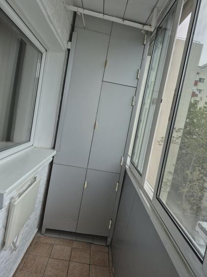 Apartament semidecomandat în Olteniței