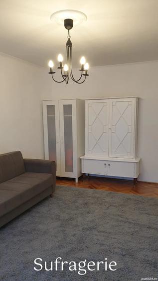 Apartament cu 3 camere decomandat în Central