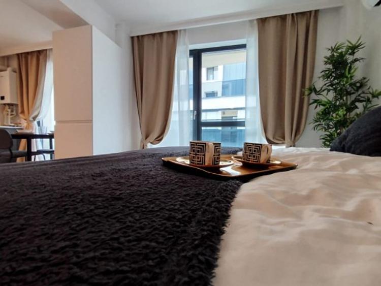 Apartament cu 1 camere semidecomandat în 13 Septembrie