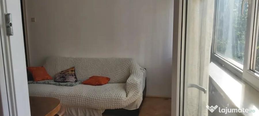 Apartament cu 2 camere semidecomandat în Bucureștii Noi